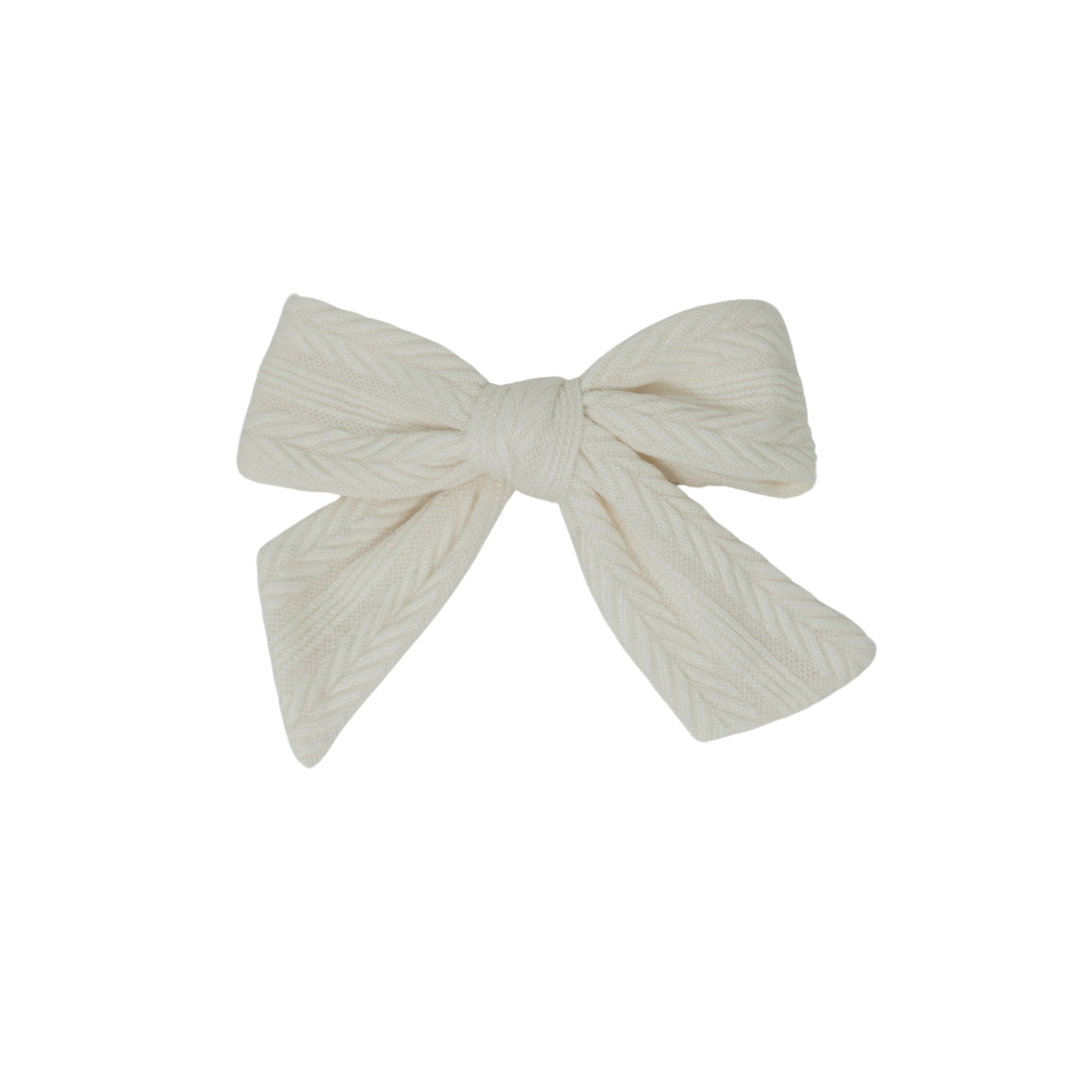 Cable Collection Petite Bow Clip