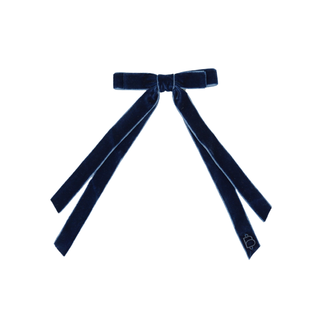 Classic Thin Velvet Medium Bow Clip