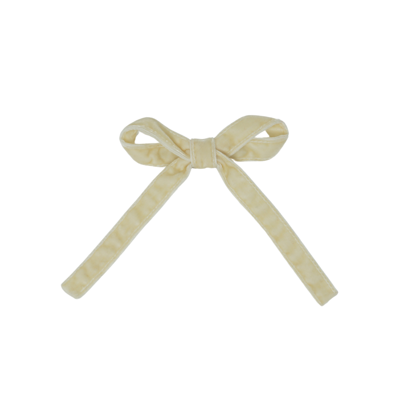 Classic Velvet FW25 Medium Bow Clip