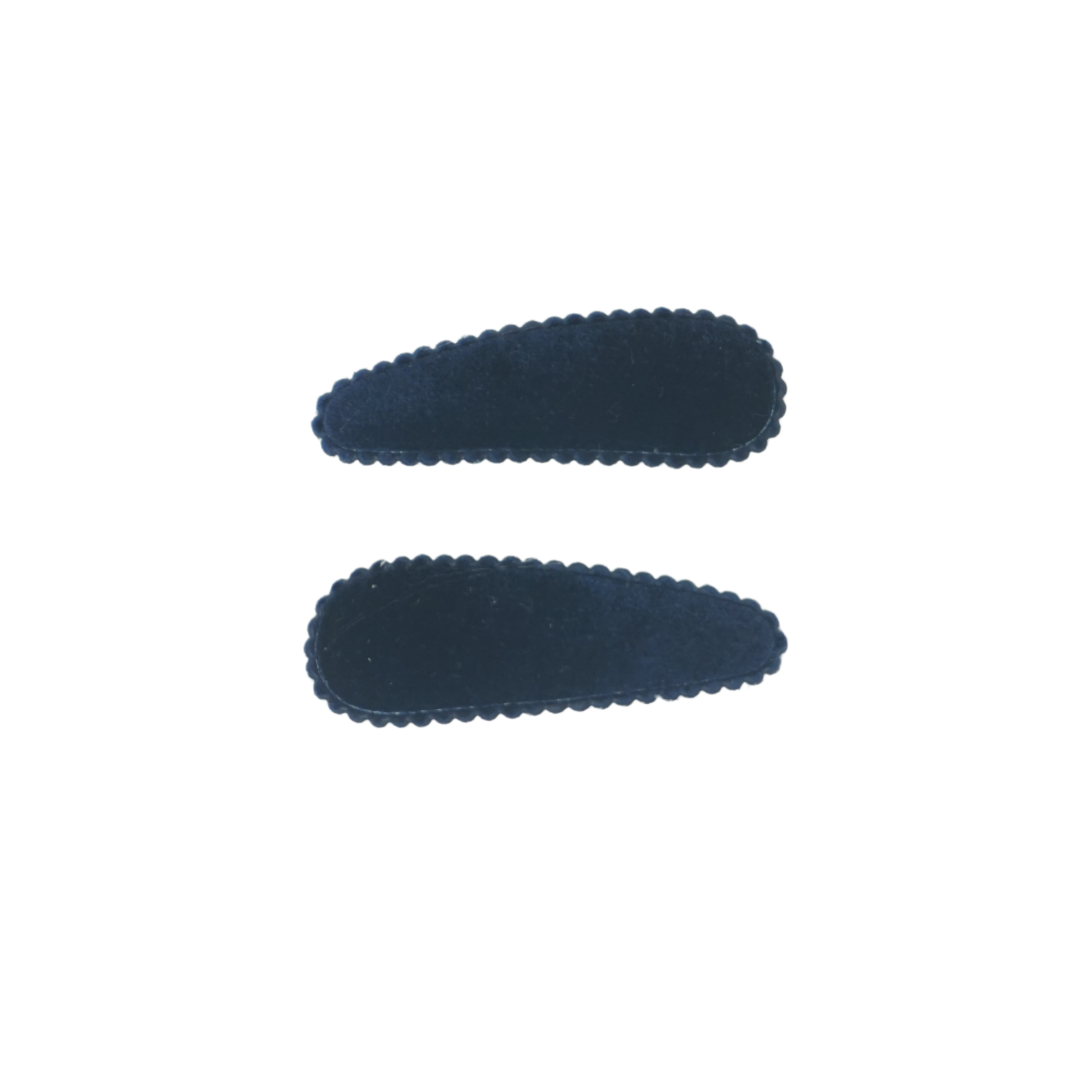Classic Velvet FW25 Snap Clip Set