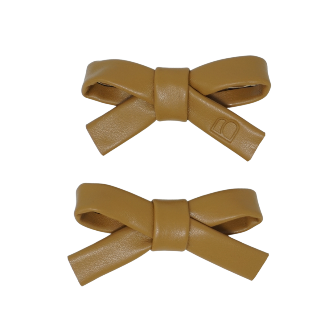 Embossed Leather Mini Bow Clip Set