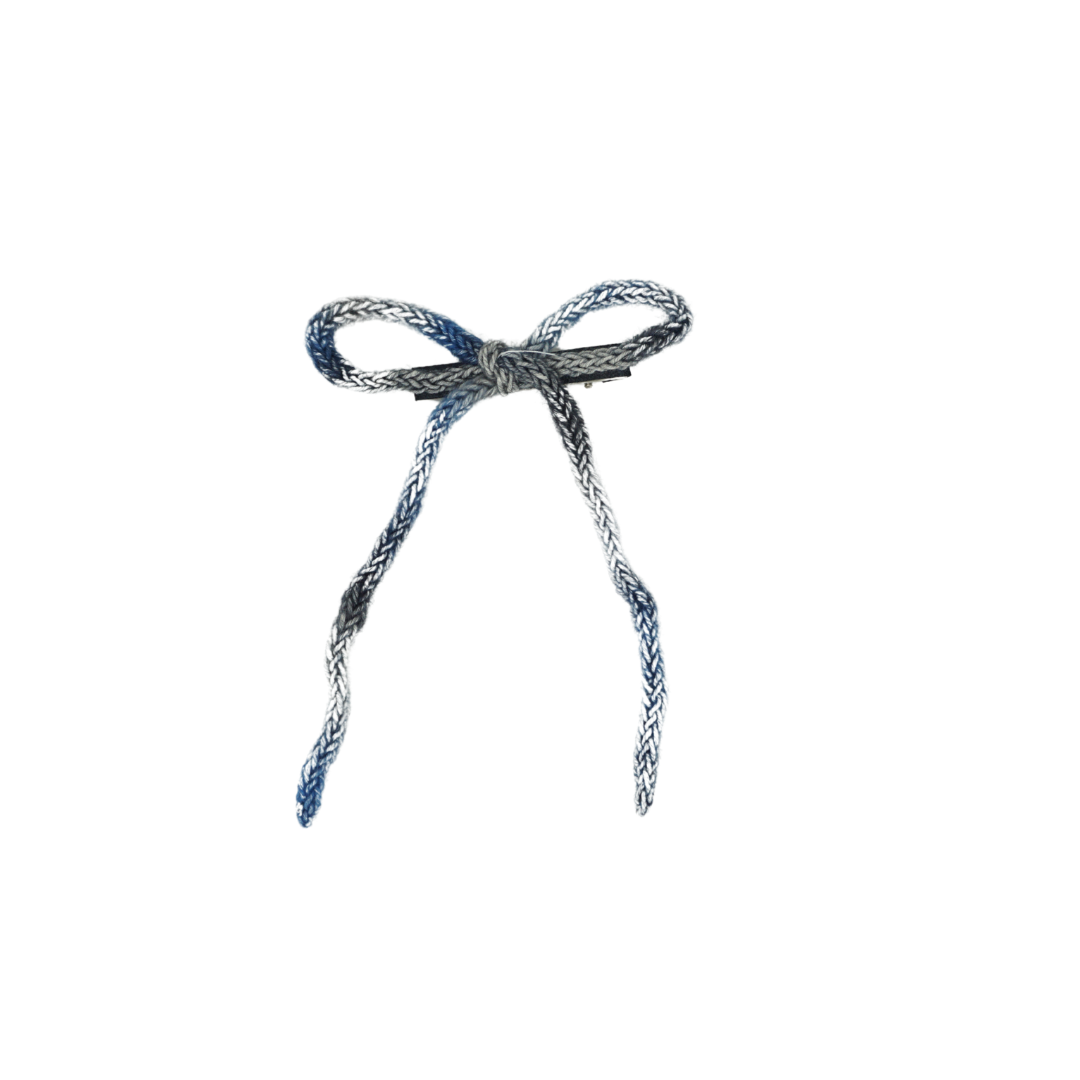 Knit Winter Rope Medium Bow Clip