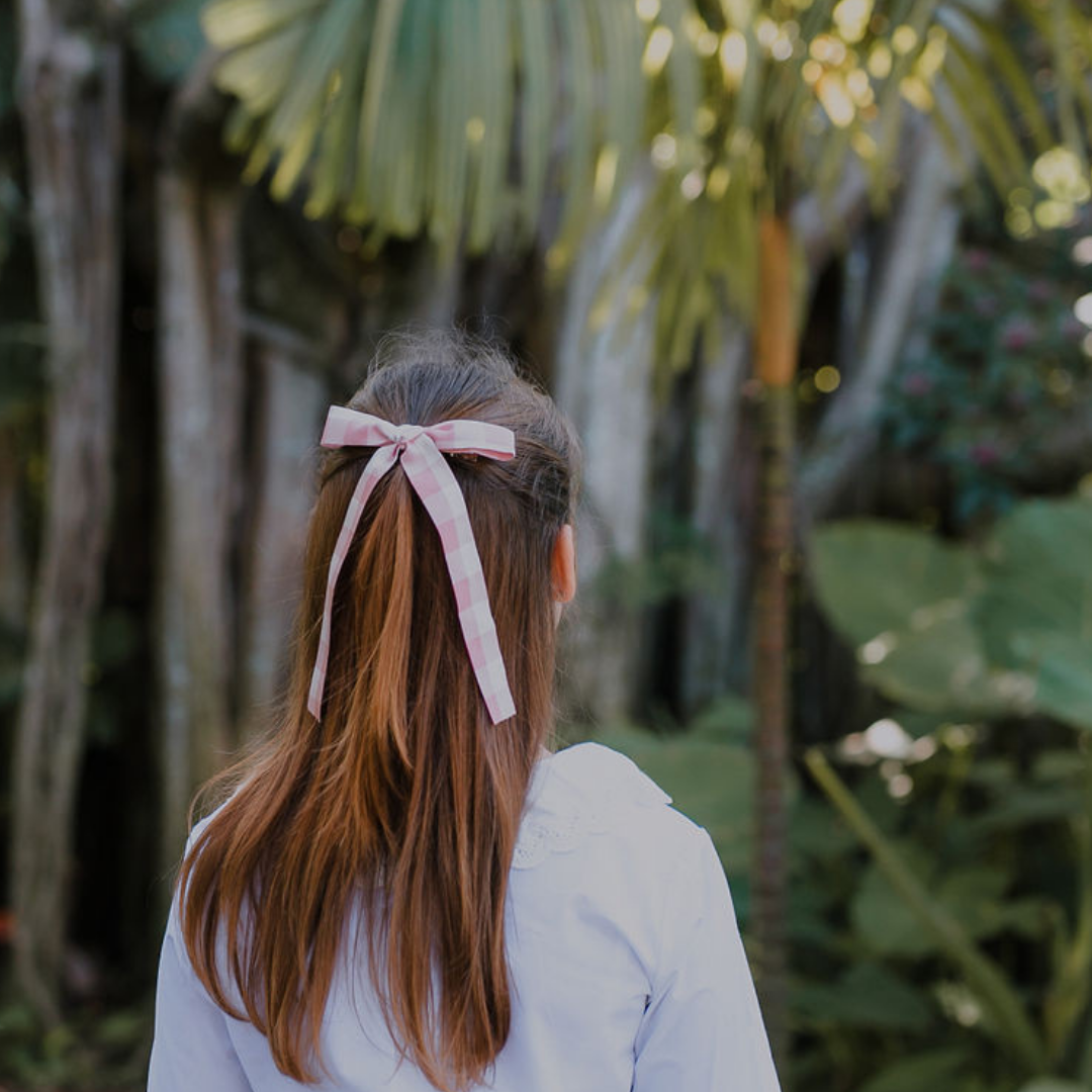 Plaid Collection Large Bow Clip - detail