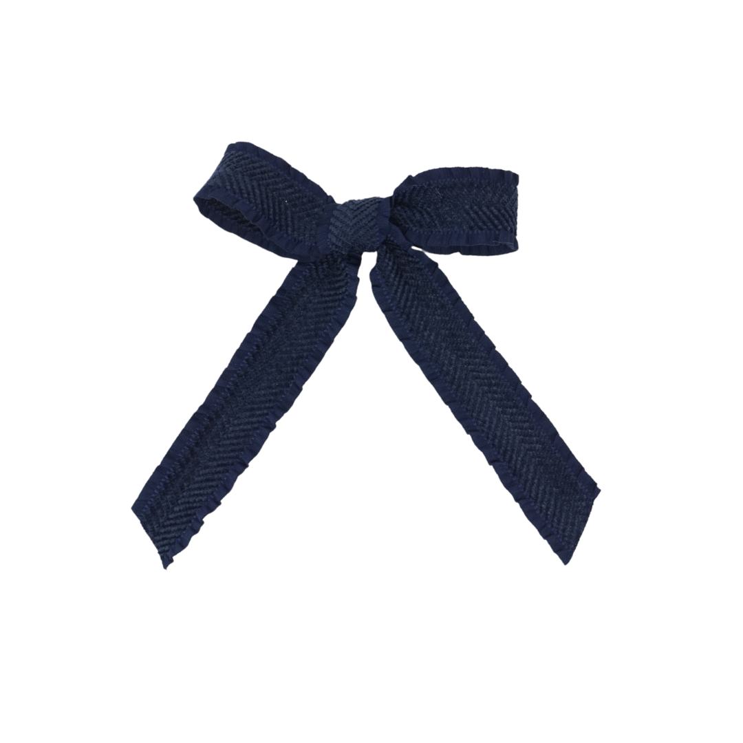Ruffle Herringbone Medium Bow Clip