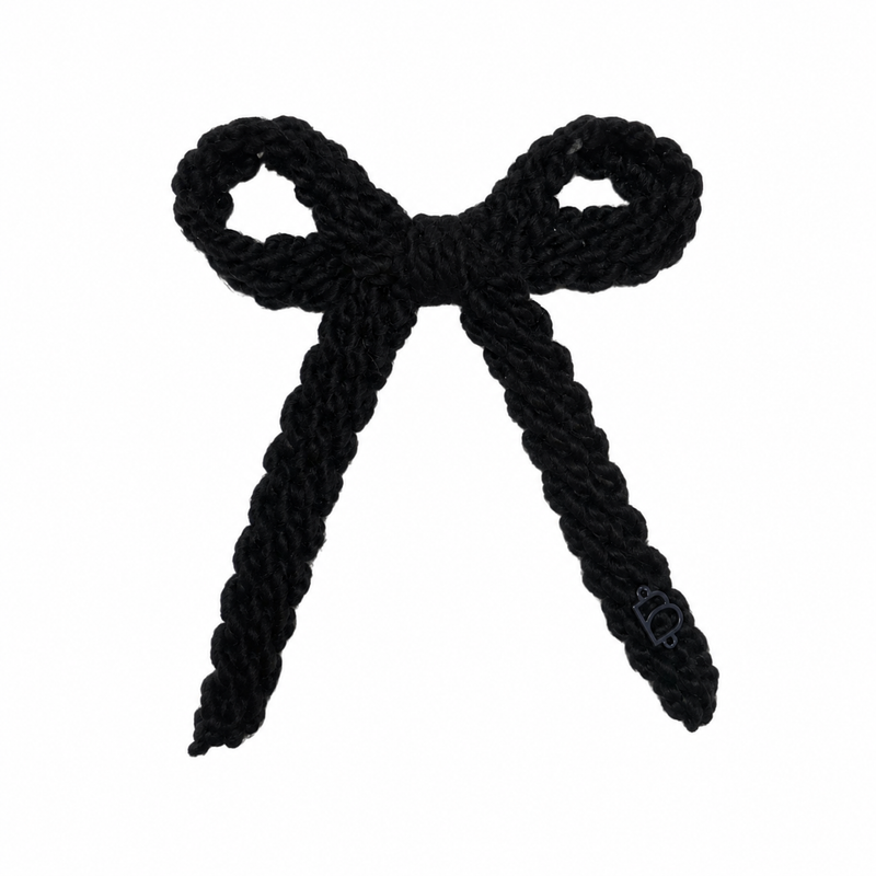 Textured Woolen Braid Medium Bow Clip - Black