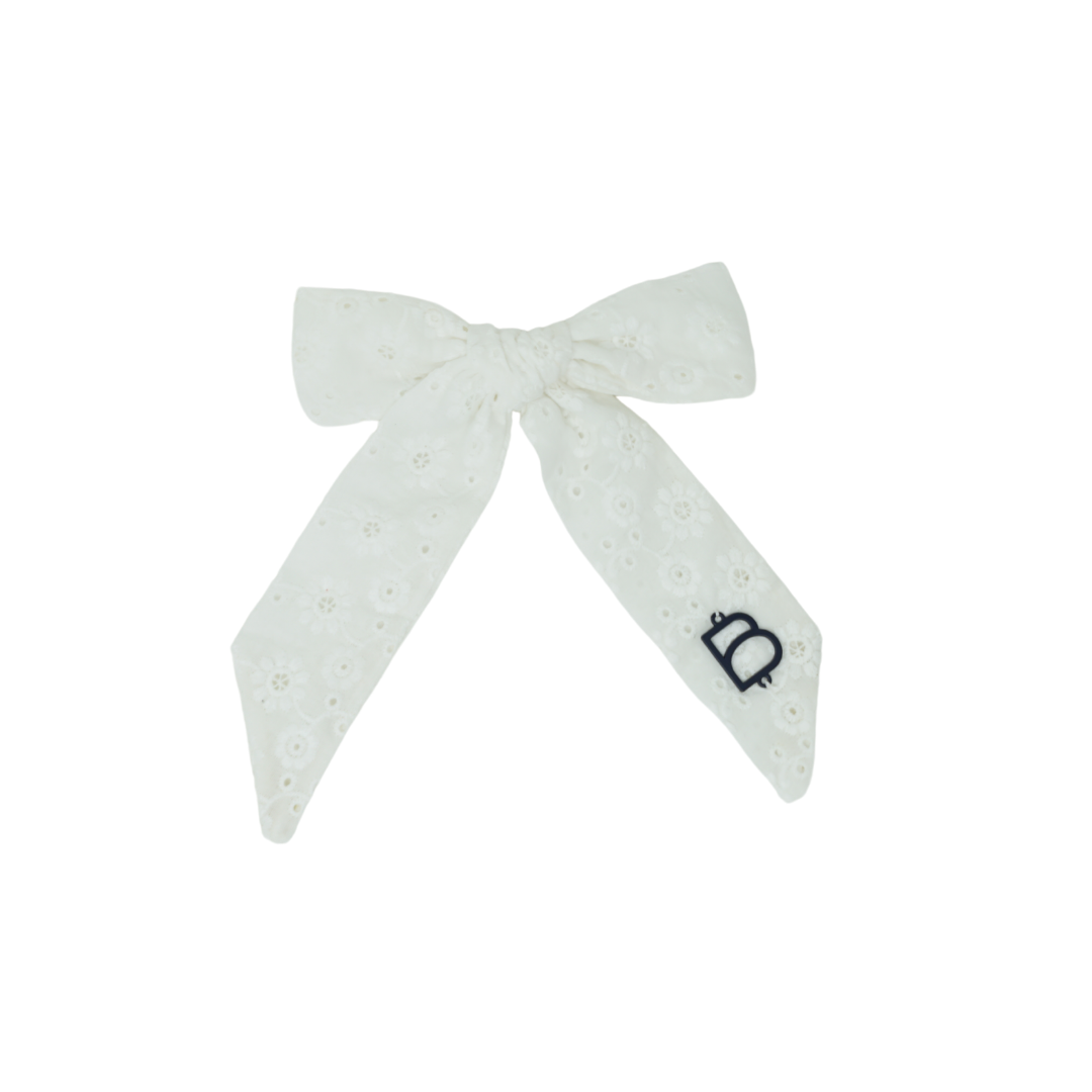 Perforated Floral Lace Medium Bow Clip